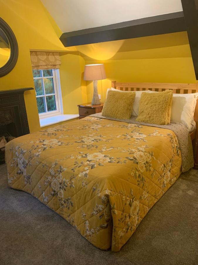 The Bell At Old Sodbury Hotel Chipping Sodbury Buitenkant foto
